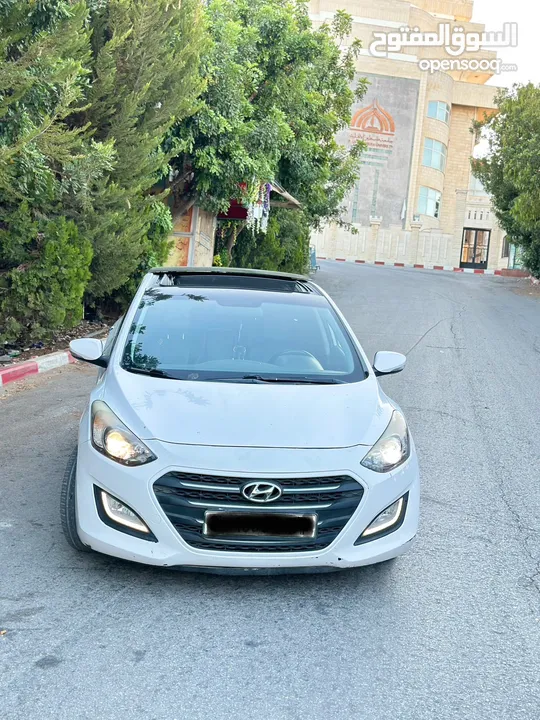 I30 للبيع بسعر حرق