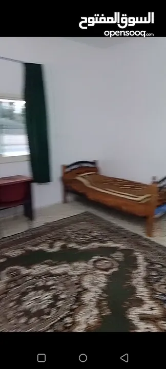 غرفة مفروشة للايجار لطالبات جامعة او موظفات