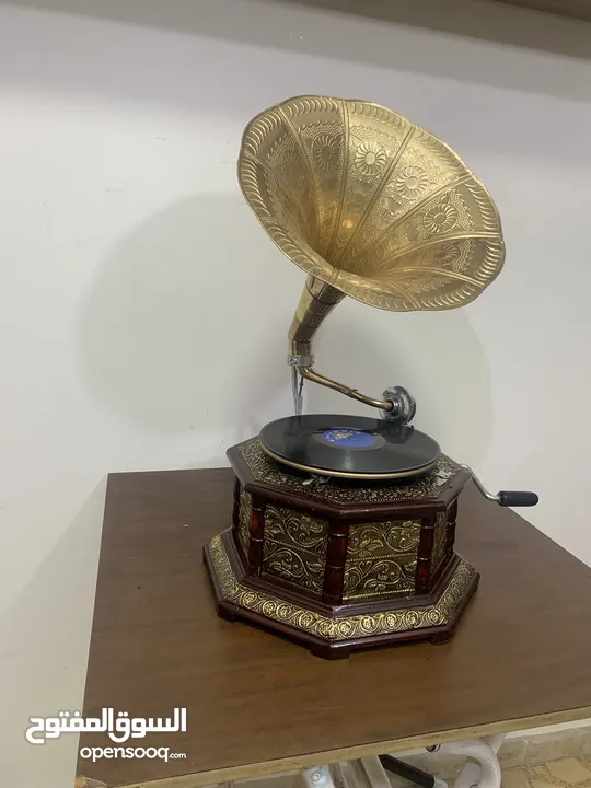 غراموفون/فونوغراف  Gramophone for sale وكاااالة للبيع