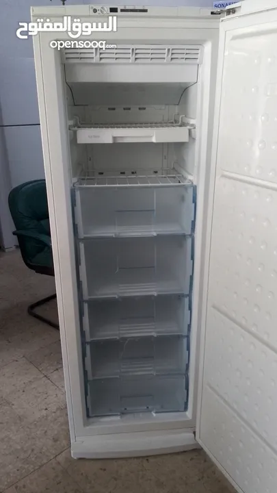 فريزر بيكو 260لتر