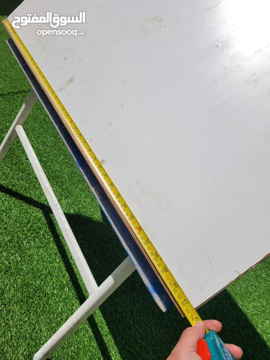 طاولة مرسم 105cm * 62cm مستعمل بحالة ممتازة