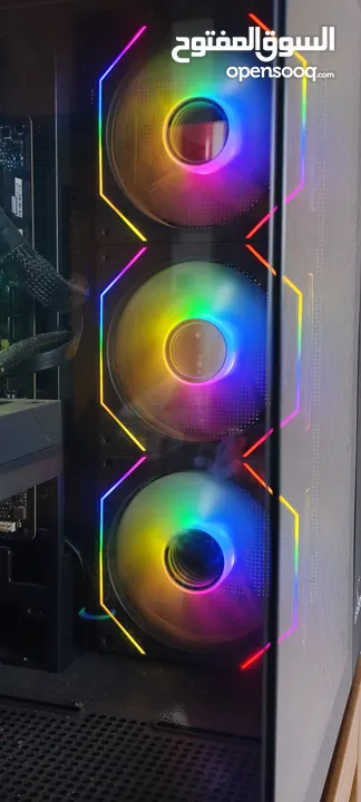 بيسي قيمنق للبيع...كلشي بالصورة ملاحظة:السعر موجود كحد اقصى يتم المناقشة فيه بين المشتري والبائع