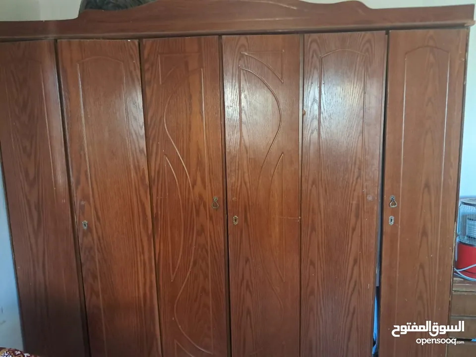 عفش للبيع مستعمل بحالة جيدة يحتاج لغسيل