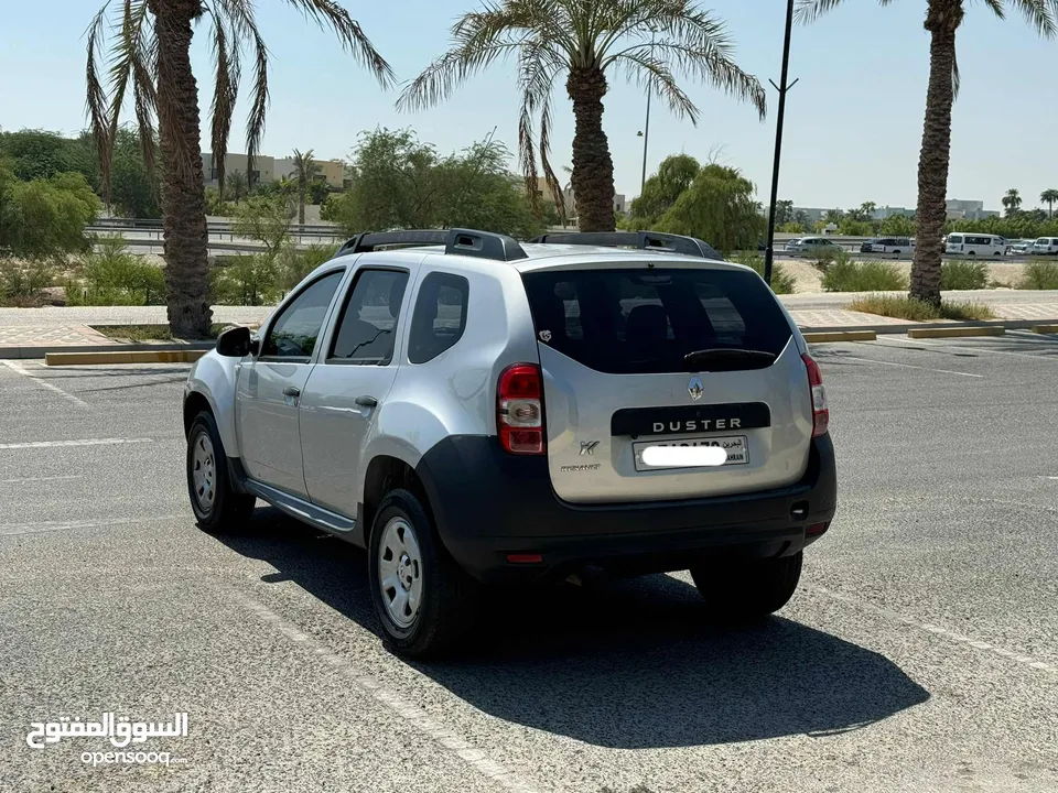 Renault Duster 2017 (Silver)