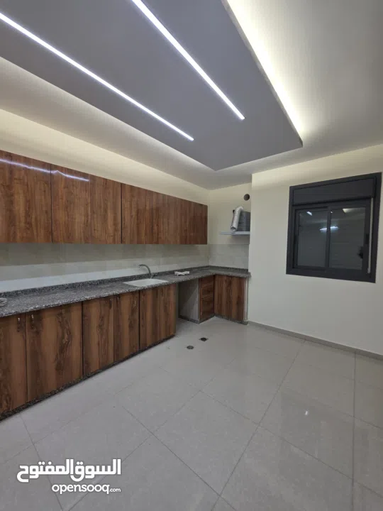 تأجير شقىة سكتية