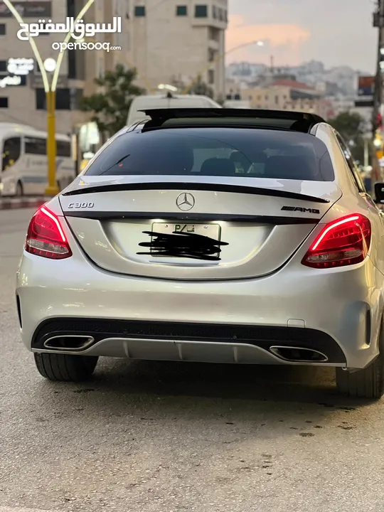 سياره مرسيدس C300