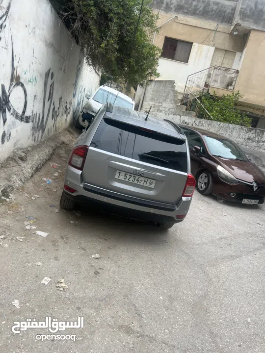 Jeeb kombas جيب كومباس