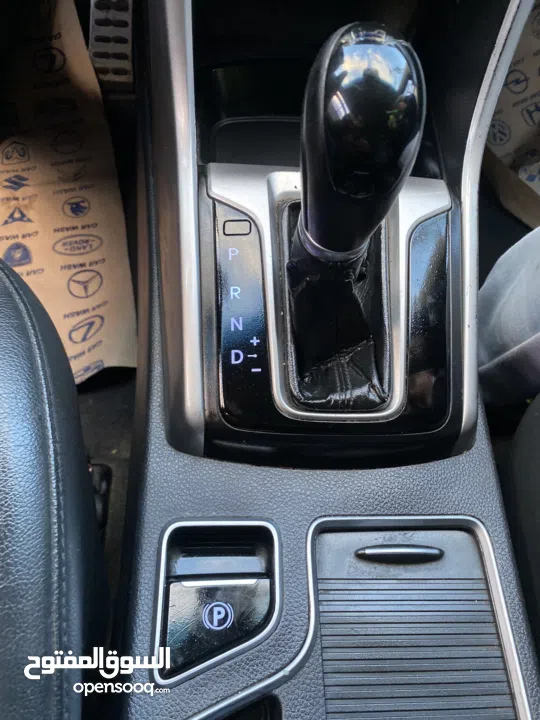 هونداي i30 فل اوتمات فل اضافات تبارك الله سيارة بحالة الشركة الله يبارك لصاحب النصيب..