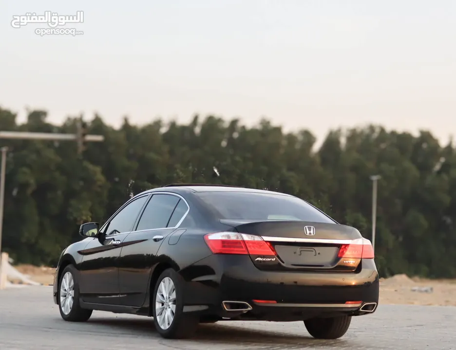 Honda Accord 2015 GCC accident-free in excellent condition