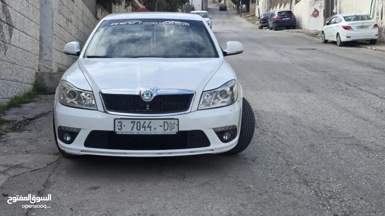 سكودا رمش للبيع بسعر مغري