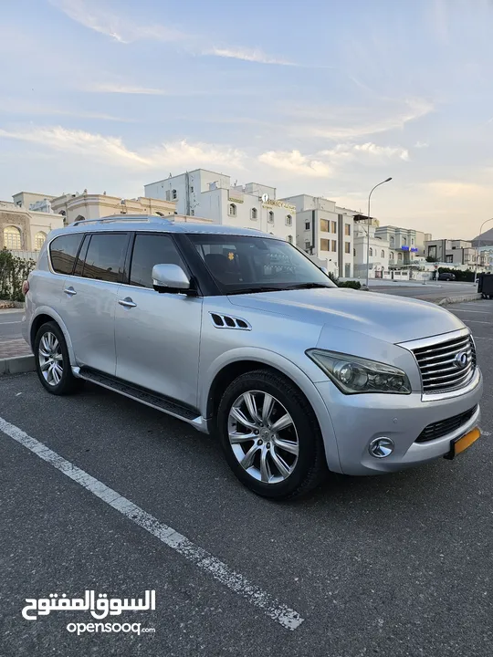 infiniti 2012