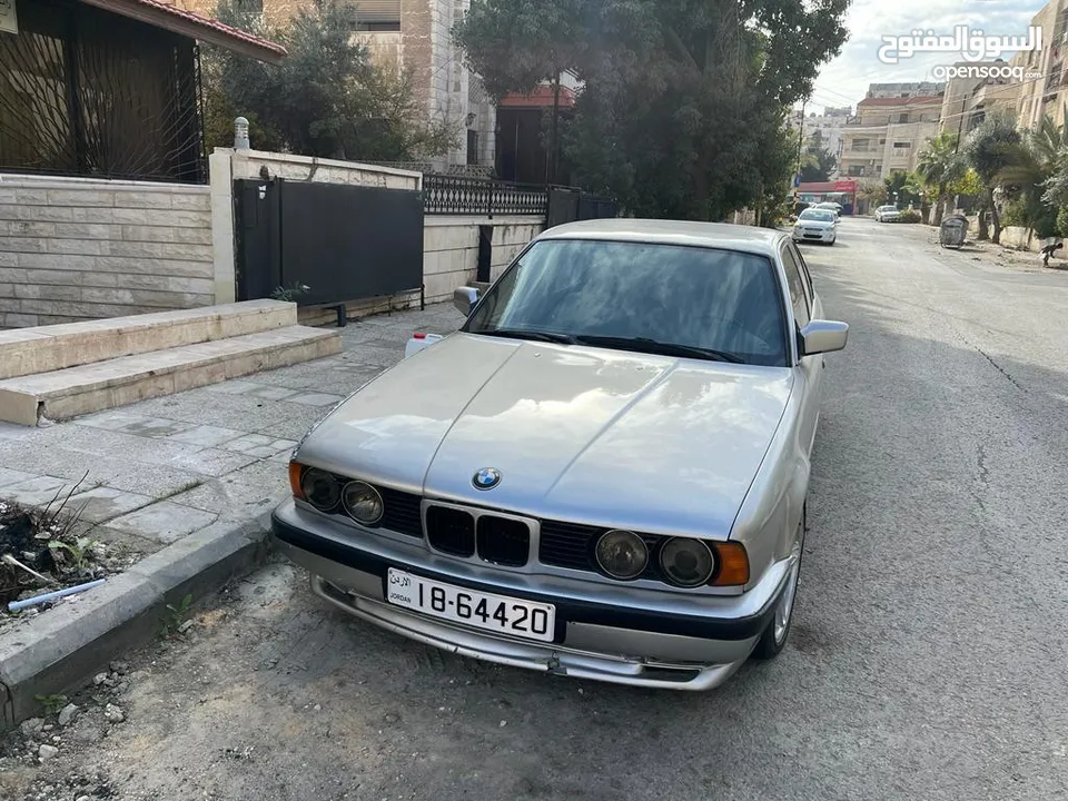 BMW 520 بي ام