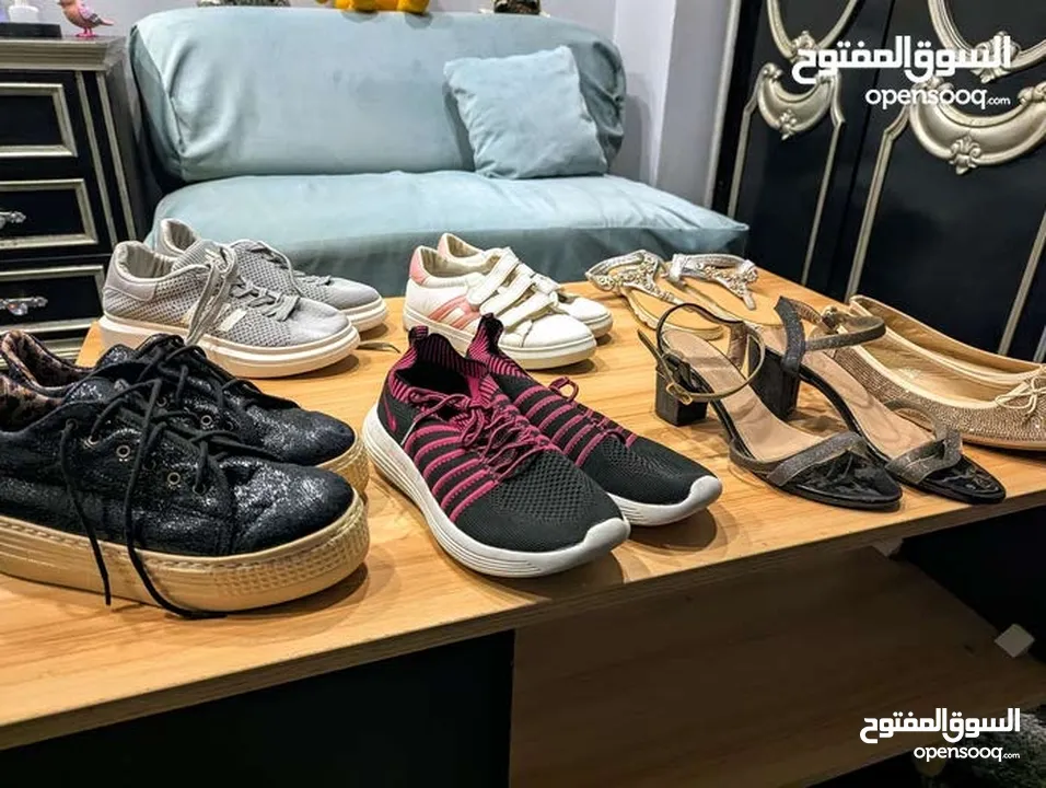 احذيه بناتي ستاتي.