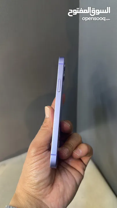iPhone 12 64 GB  البطاريات من 88-93 مكفول اسبوعين