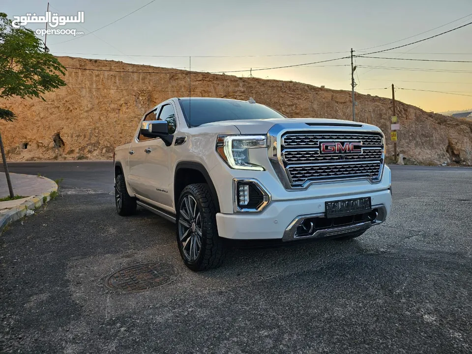GMC DENALI جمس سيرا دينالي ديزل موديل 2021  فل كامل الاضافات مميز وفحص كامل