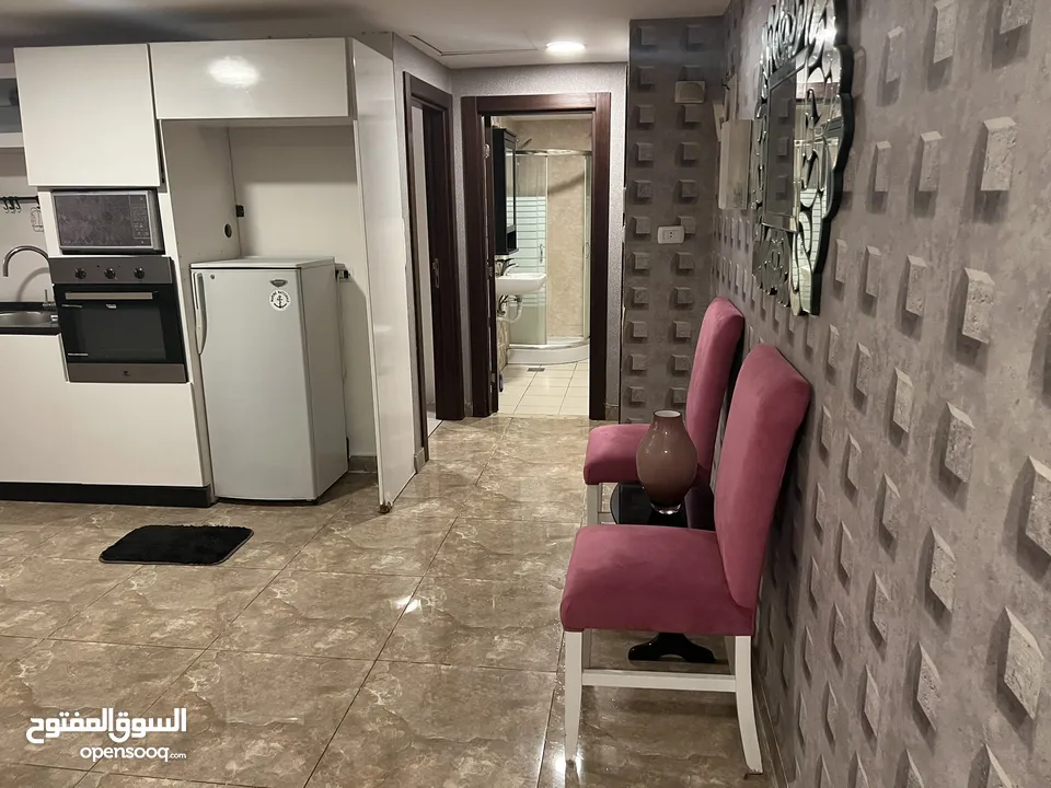 شقه مفروشه فخمه للايجار
