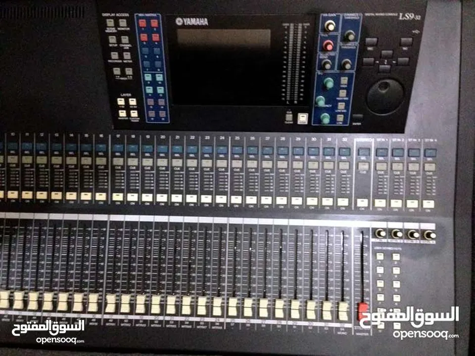 Yamaha LS9 32ch digital mixer like new