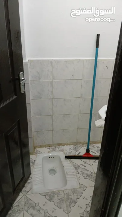 شقة دوبلكس طابق أرضي للبيع – جبل الحسين  الموقع: جبل الحسين، عمان
