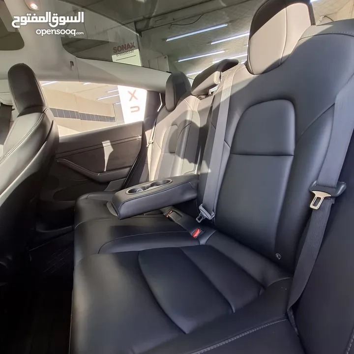 2022 Tesla model 3 long range  21200 JD