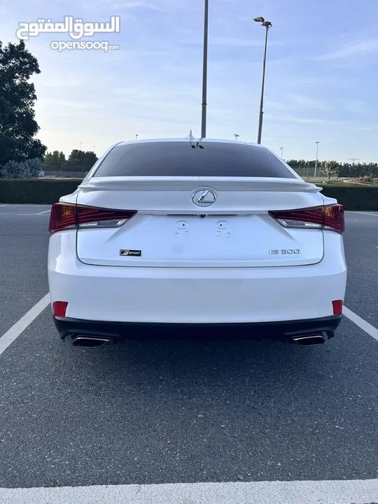 LEXUS IS300 - 2017- very clean car