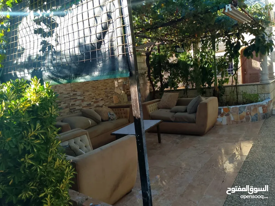 بيت مستقل للبيع بسعر مغري كاش من المالك مباشرة