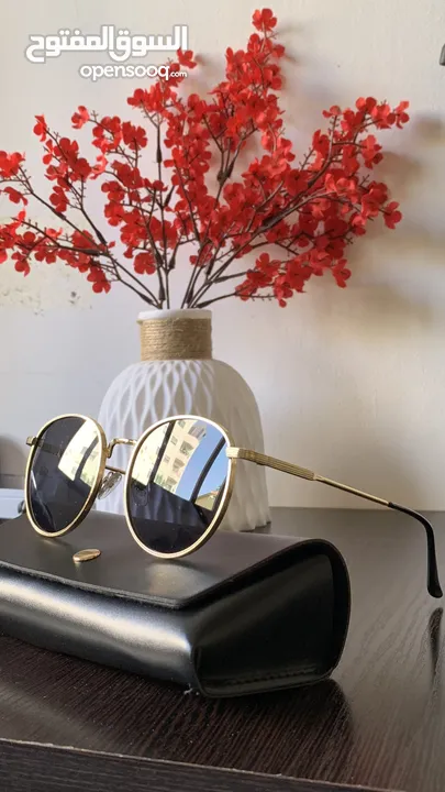 نظارة شمسية بإطار ذهبي وعدسات أسود عدسات UV400