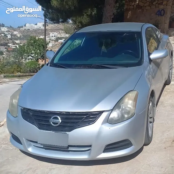 نيسان التيما كوبيه 2500cc
