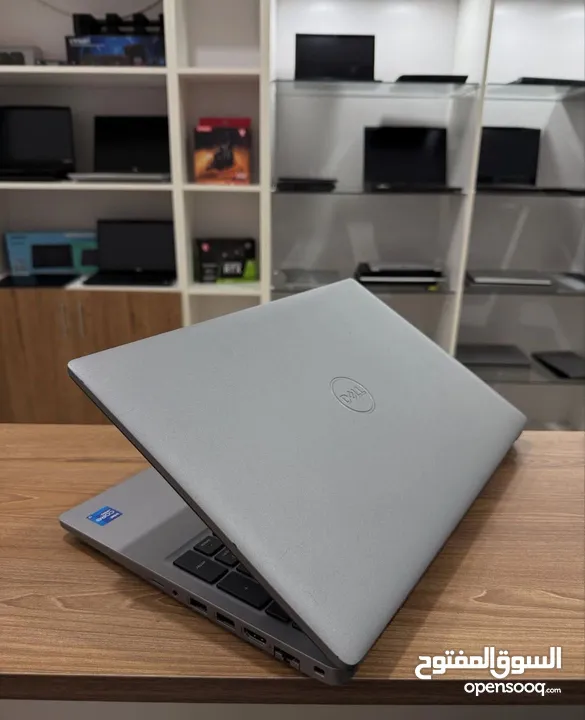 laptop Dell Precision 3560