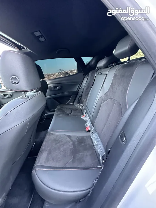 بلاك ايديشن اصليه بحاله الشركه عداد 65 الف سعرمرتب عالكاشFrسيات ليون