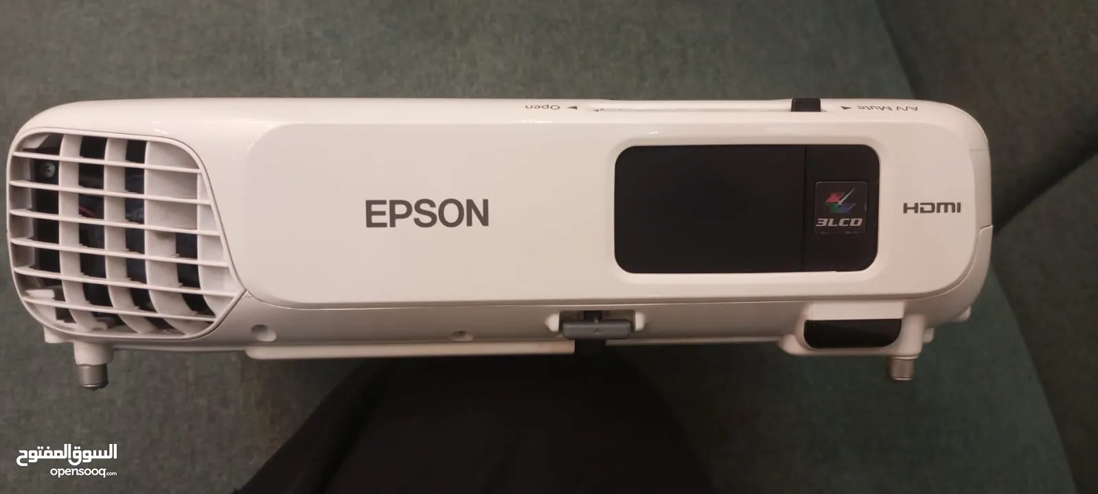 داتا شو نوع ايبسون (EPSON)