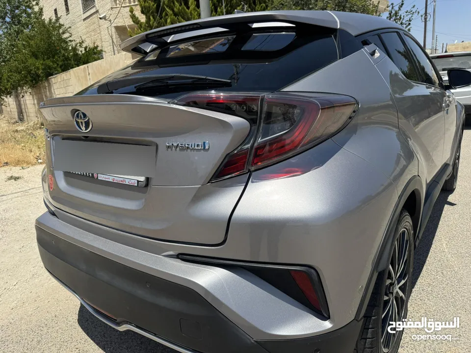 تويوتا 2018 C-HR