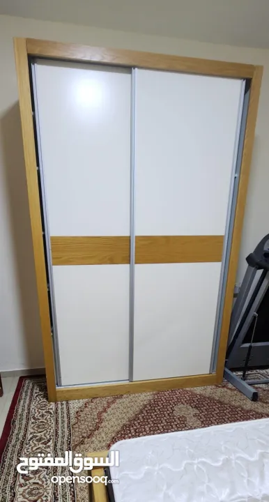 غرفة نوم مستعمله بحاله جيدة جدا