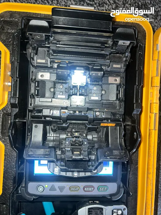 ماكينه لحام فايبر   ماكينه لحام فايبر m7 ماكينه لحام فايبر +fujikura s41