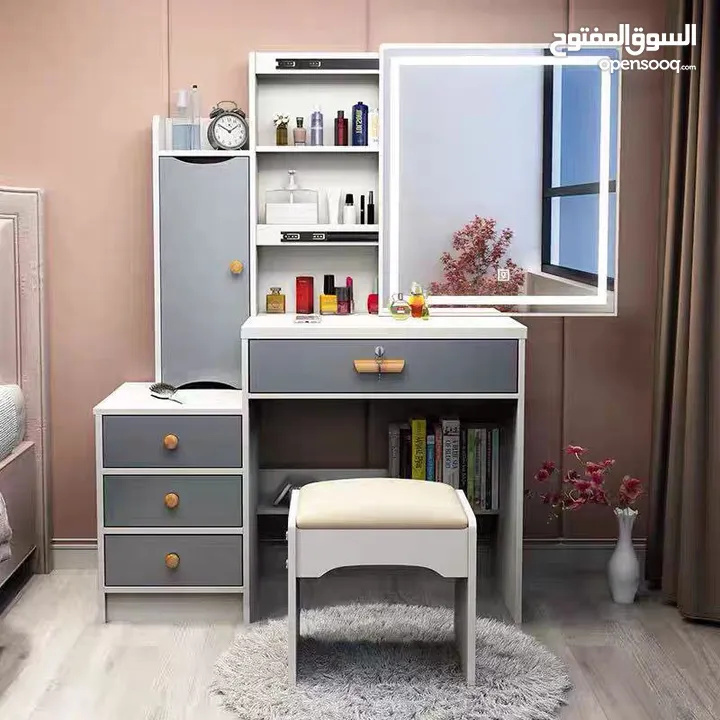 مرآة بشكل جديد