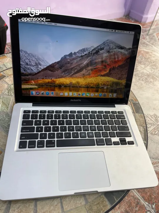 لابتوبMACBOOK PRO 11