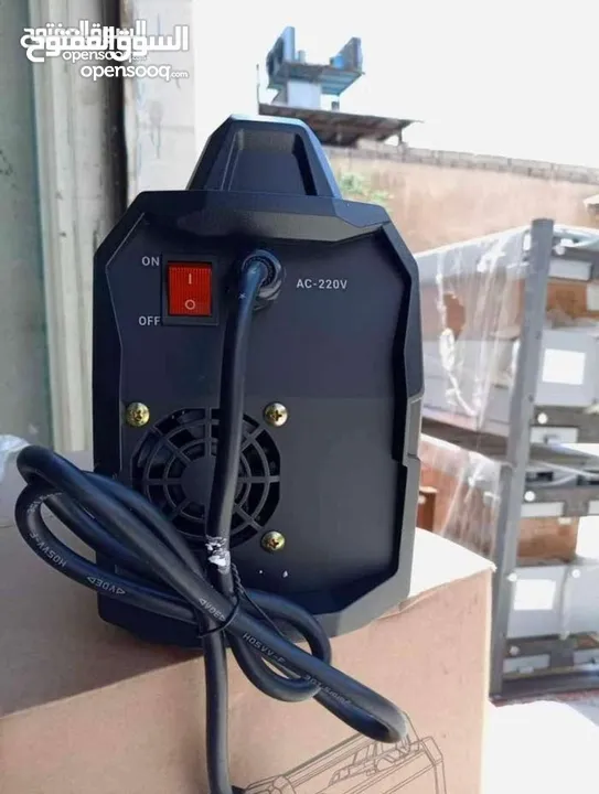 ماكينه لحام CO2