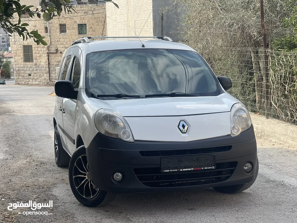 رينو KANGOO 2013 بحالة الشركة