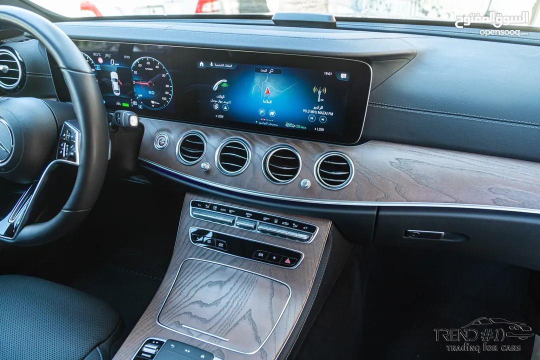 Mercedes E300e 2021 Plug in hybrid 4matic    السيارة مميزة جدا و لا تحتاج الى صيانة