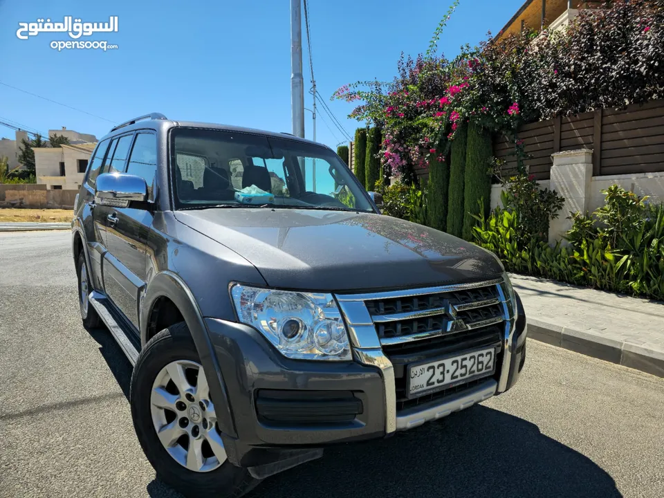 Mitsubishi Pajero 2016 مزاد