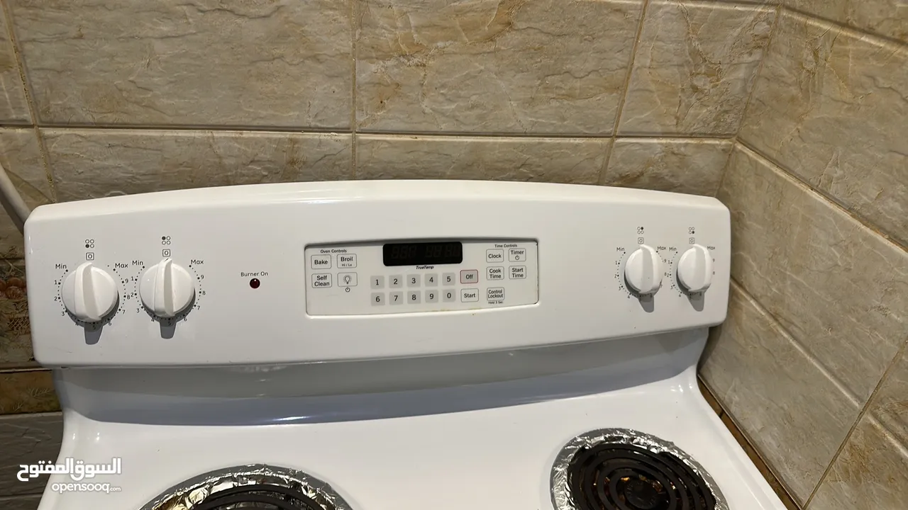 Electric stove and oven