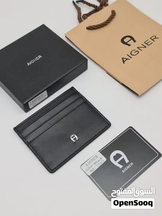 بوك كارتير كارد هولدر محفضه من ماركة كارتير وديور ماستر كوالتي جوده عاليه جدا مع جميع المرفقات.