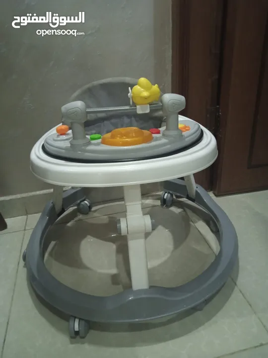 تخت اطفال شبه جديد كراجة