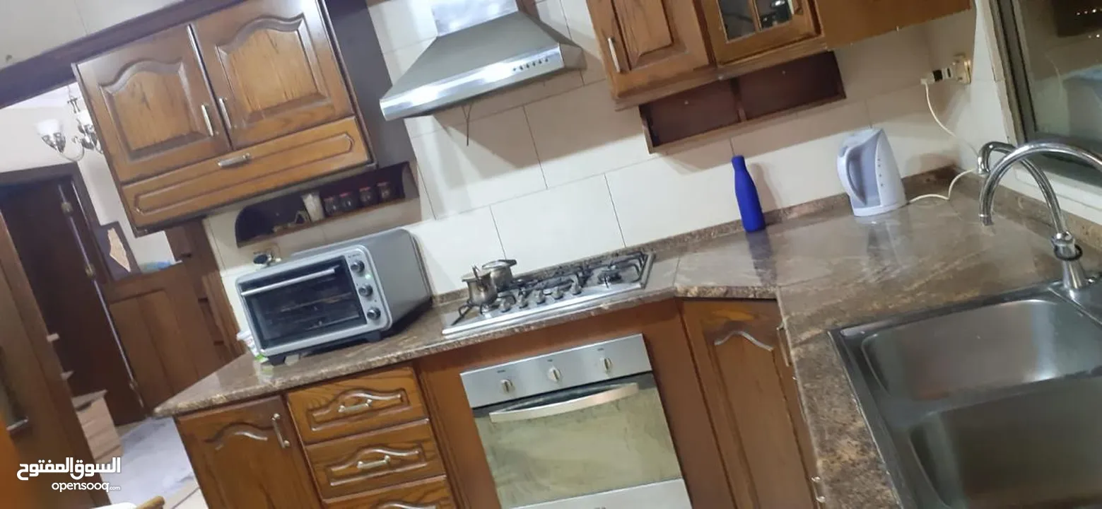 شقة أرضي للبيع