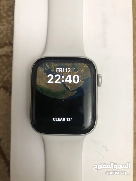 ساعة ابل الجيل السادس Apple Watch 6 series