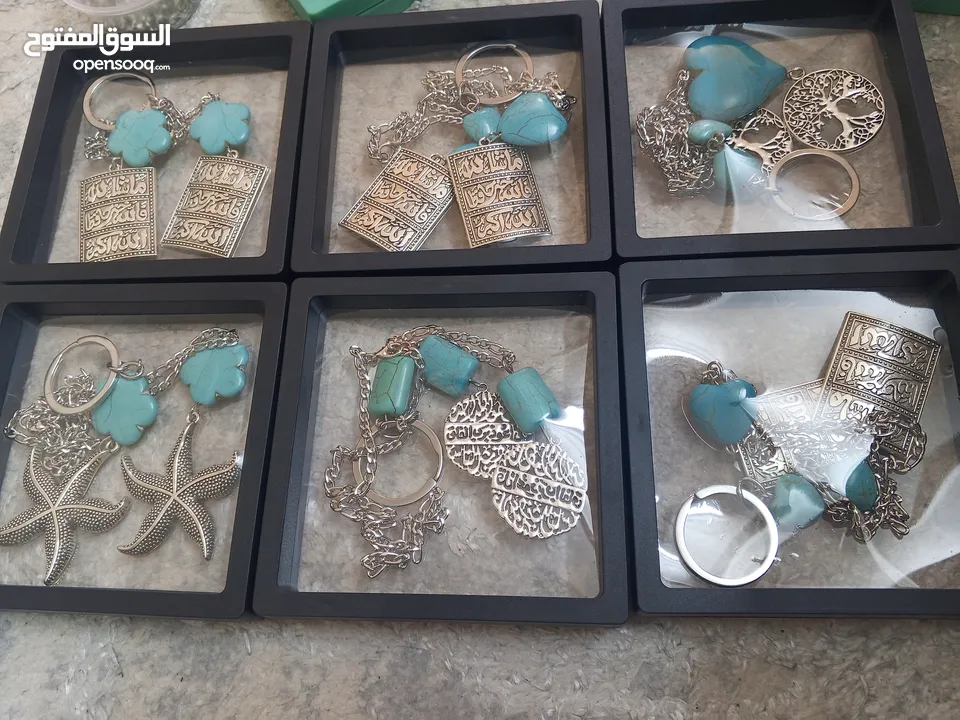 بترينة محلات تفصيل  مع سكريت اجود الانواع