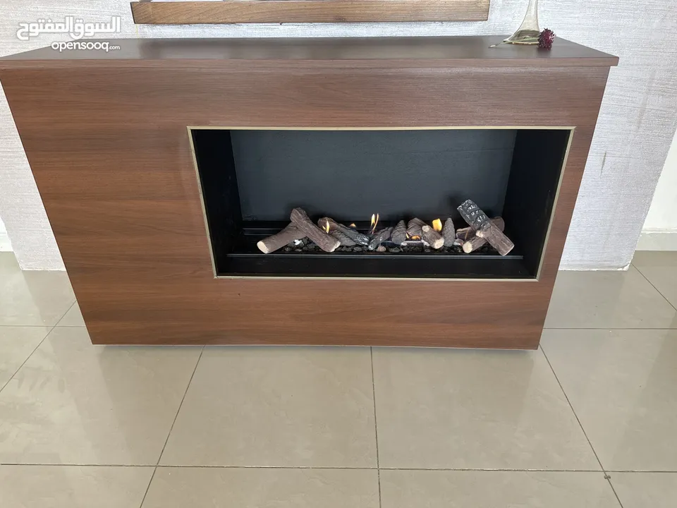 Fireplace  using gas with wheels