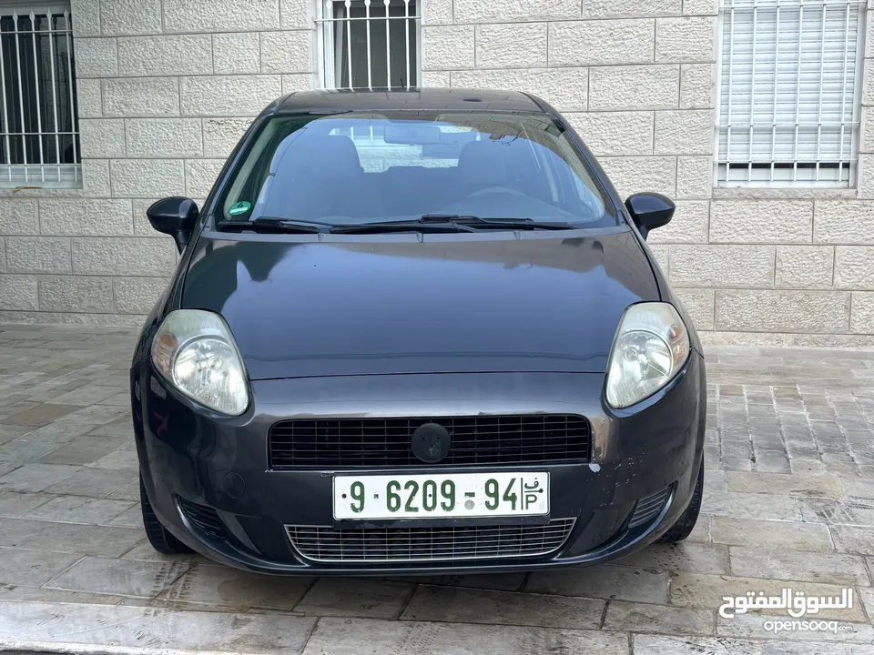Fiat Grand Punto 2010 for Sale ‎فيات جراند بونتو 2010 بحالة ممتازة