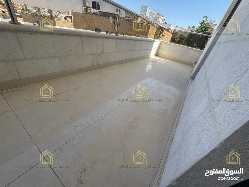 روف جديد لم يسكن مع ترسات بإطلالــــه بانوراما