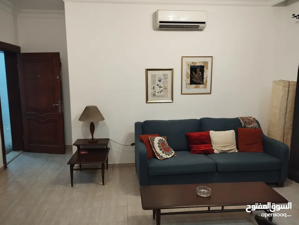 شقة مفروشة للبيع عبدون