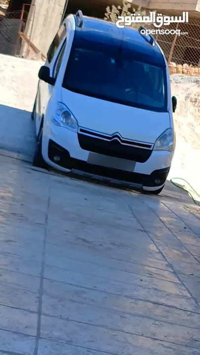 ستروين بيرلنجو2017